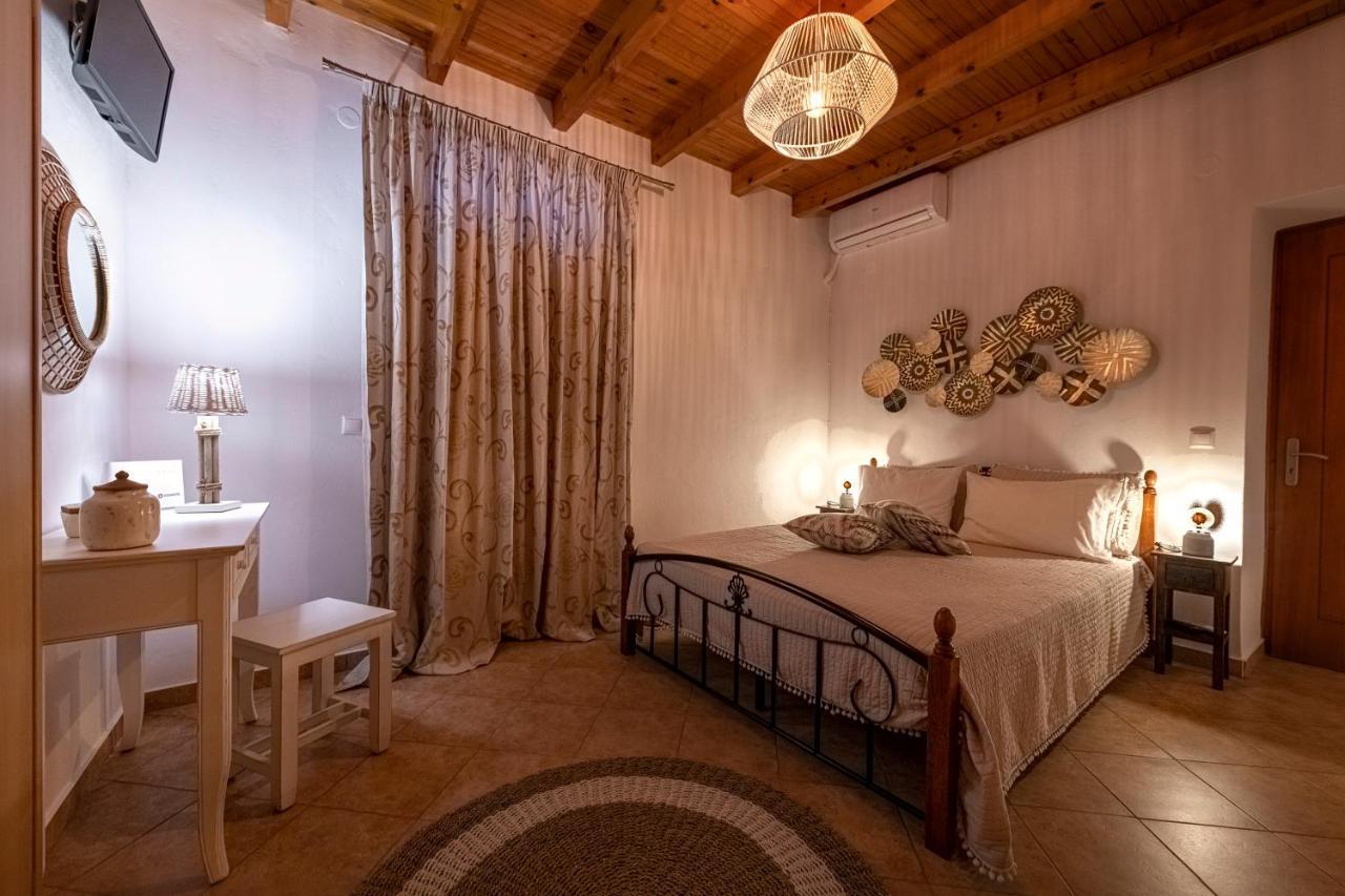 Madalena's Summer House Holiday home Adamantas (Milos)